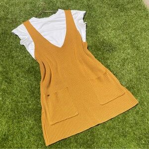 💛 Ribbed Knit Dress - Blushing Heart
